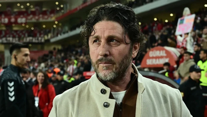 Fatih Tekke: Bu Yolculukta İnancımızı G&ouml;stermek İstiyoruz