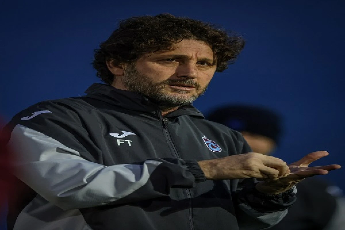 Fatih Tekke'den Konyaspor Ma&ccedil;ı Sonrası Sert Eleştiri: Kariyerimin En K&ouml;t&uuml; İlk Yarısıydı