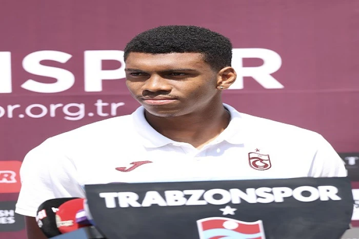 Felipe Augusto: Tek önceliğim Trabzonspor’a yardımcı olmak