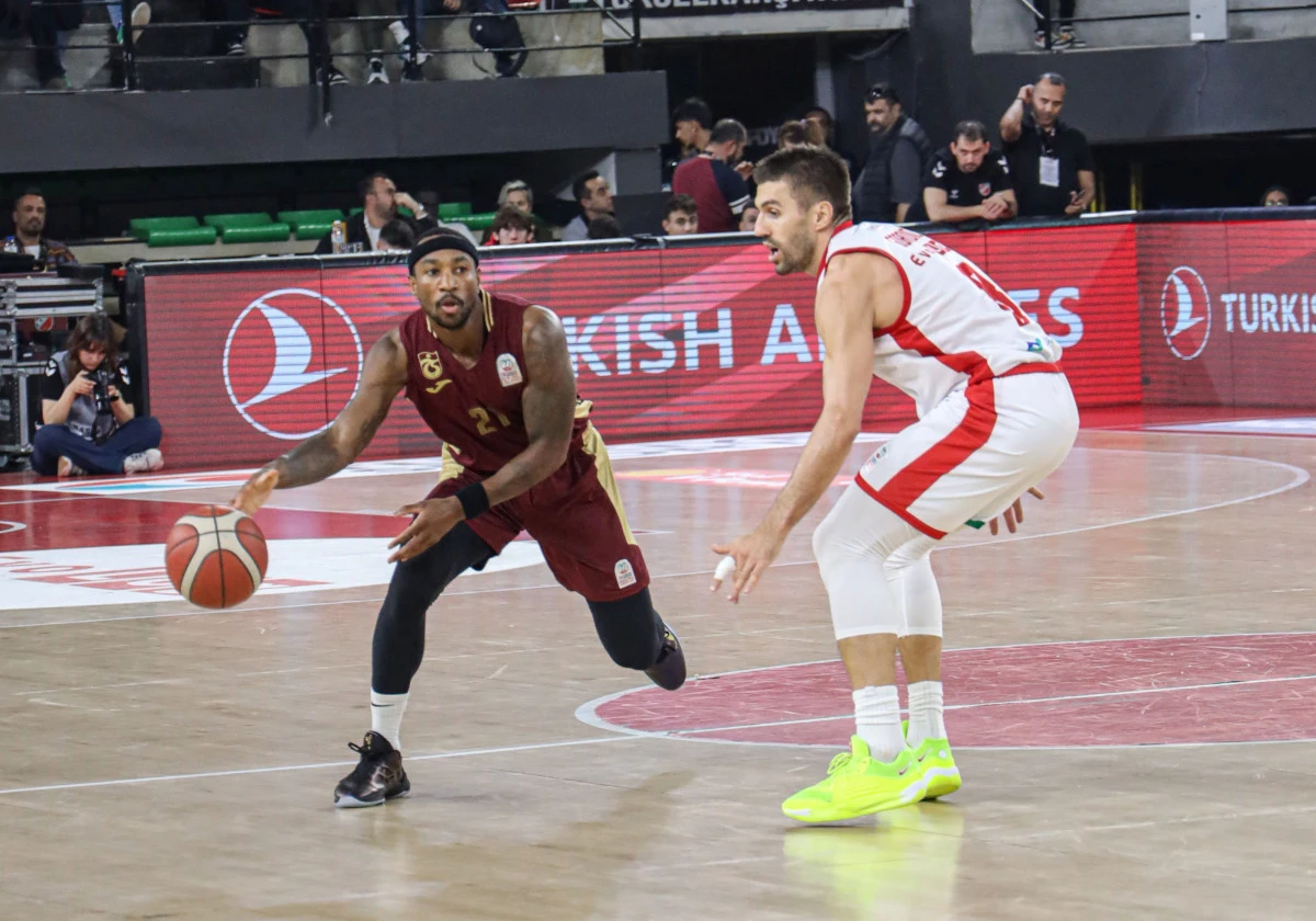 Fırtına Parkede Esti: Karşıyaka Deplasmanında Net Galibiyet!