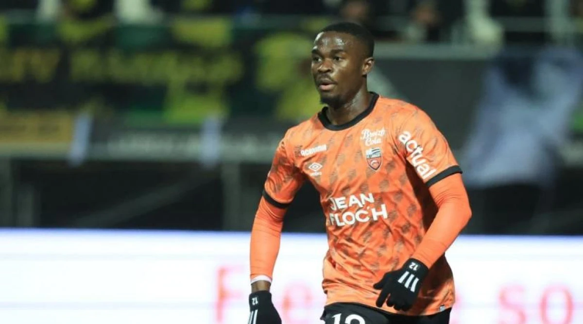 Fırtına'nın yeni rotası Fransa: Sol beke Kamerunlu Dinamo