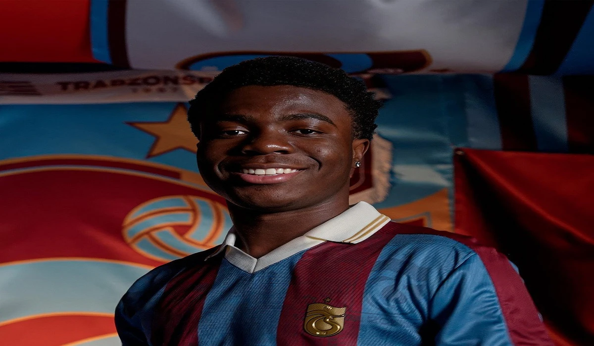 Galatasaray Paylaştı, Trabzonspor Oulai İle Cevap Verdi