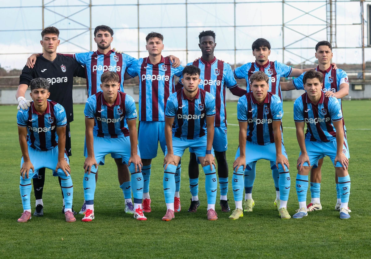 GENÇ FIRTINA ESİYOR: Trabzonspor U19'dan Başakşehir'e 3 Golle Fark!