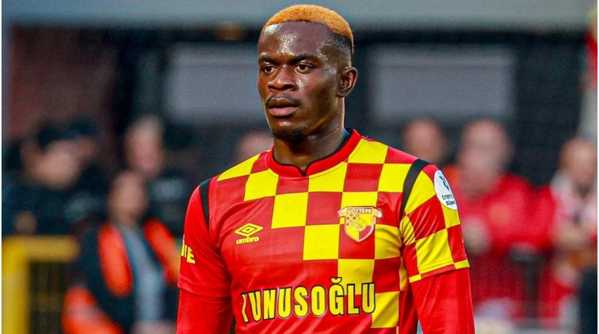G&ouml;ztepe'nin Yıldız &Ouml;n Liberosu Anthony Dennis Trabzonspor'un Radarında