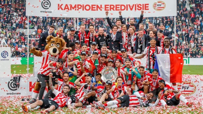 Hollanda’da şampiyon PSV