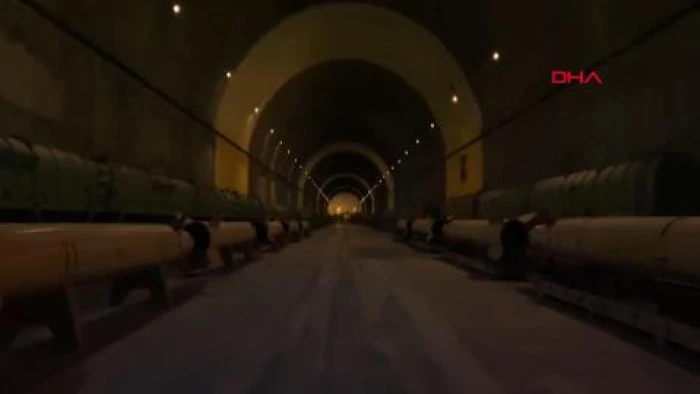 İran lideri Hamaney’den, İsrail’e videolu mesaj