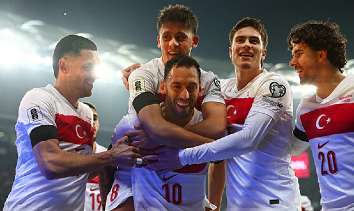 İspanya Deplasmanında Kritik Maç: İlk 11’ler Belli Oldu! Montella’dan Sürpriz Kararlar