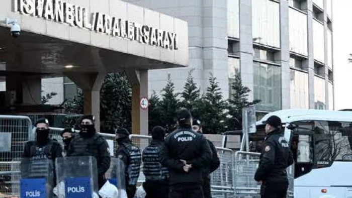 İstanbul - İBB'ye yönelik yolsuzluk soruşturması: 49 gözaltı kararı