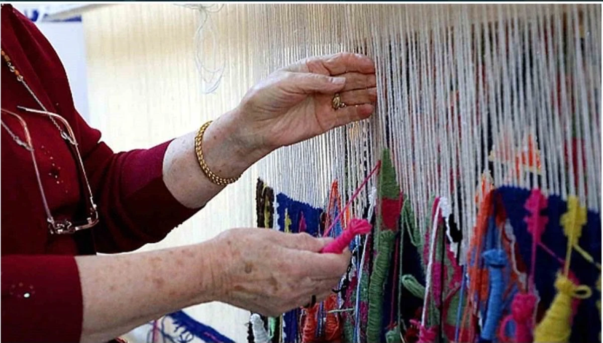 Kültürel Miras Canlanıyor: Akçaabat'ta Halı ve Kilim Dokuma Kursu Kayıtları Başladı!