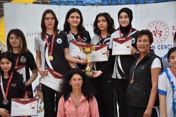 Okul Sporları Gençler Dart Türkiye Şampiyonası, Trabzon'da sona erdi