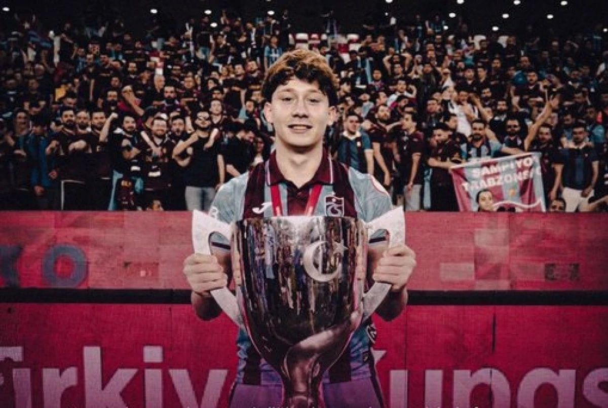 Onuralp &Ccedil;akıroğlu Trabzonspor&rsquo;a Veda Etti