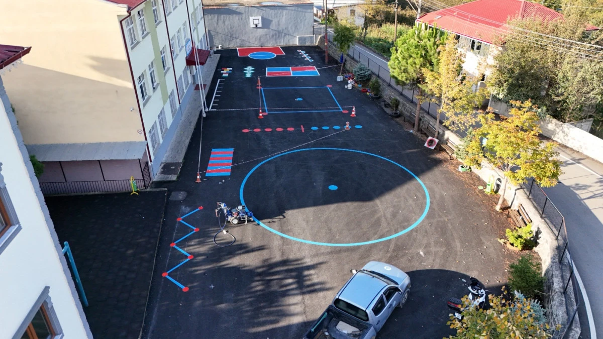 Ortahisar’dan Eğitime Çifte Destek: Okul Bahçeleri Şenlendi!