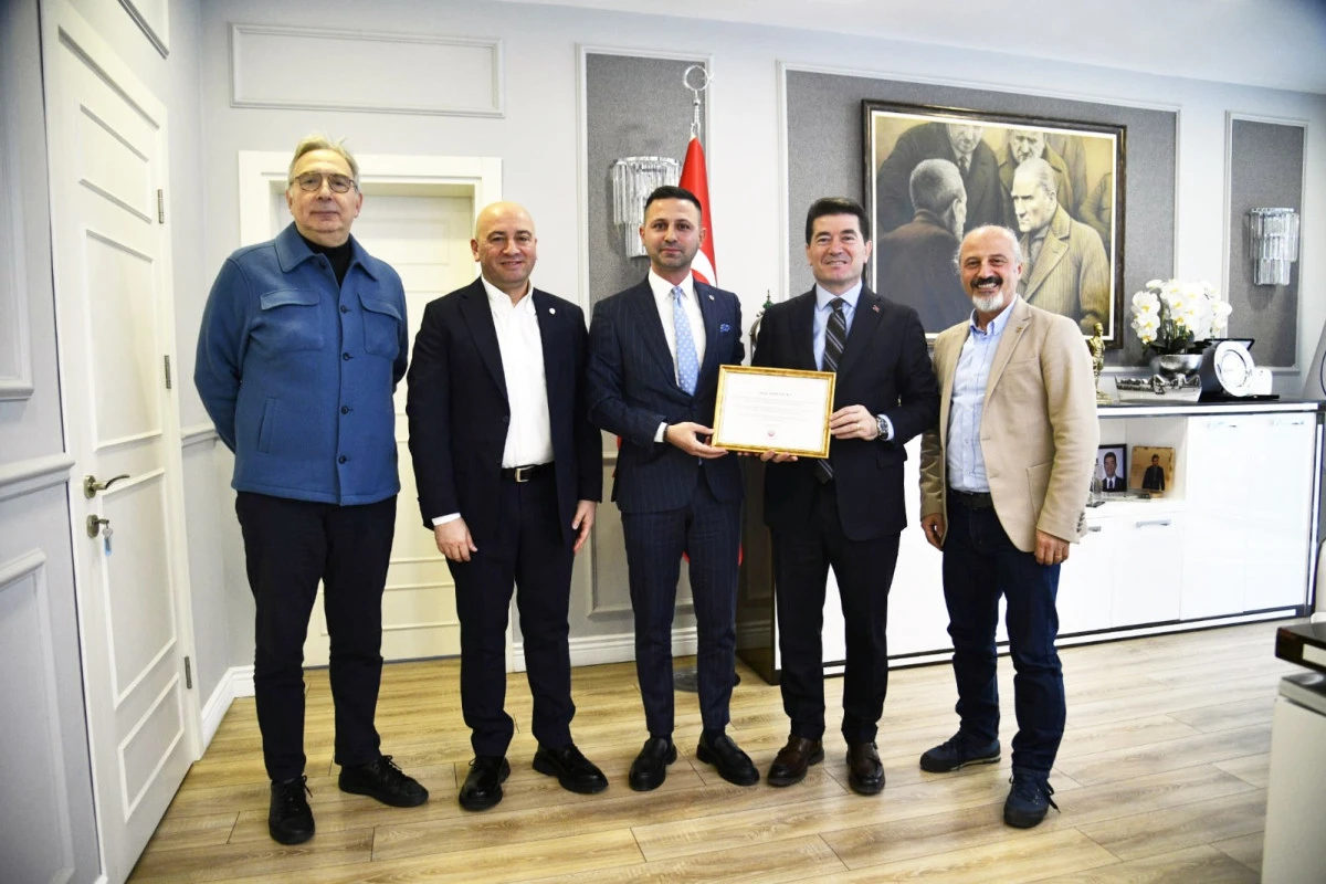 Ortahisar&rsquo;ın &Ccedil;İ&Ccedil;EKLERİ Eğitime Can SUYU Oldu: Başkan KAYA&rsquo;ya TEV&rsquo;den Teşekk&uuml;r!