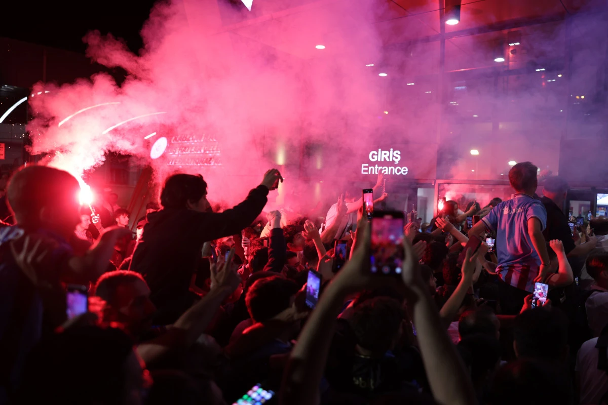 Paul Onuachu'ya coşkulu karşılama