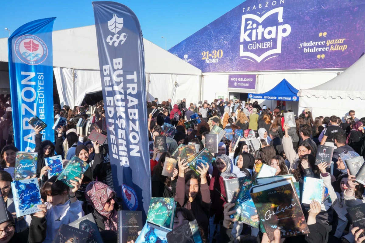 REKOR KIRILDI: Trabzon Kitap Günleri, Türkiye'nin En Büyük Üçüncü Kitap Etkinliği Oldu!