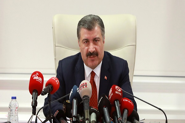 Sağlık Bakanı Koca'dan koronavirüsle ilgili son dakika açıklamalar vaka 98 ilk ölüm