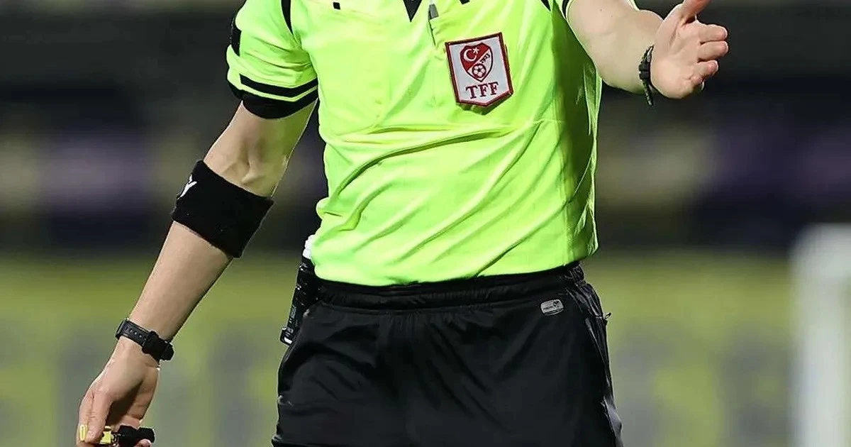 Samsunspor - Trabzonspor Ma&ccedil;ında Alper AKARSU D&uuml;d&uuml;k &Ccedil;ALACAK!