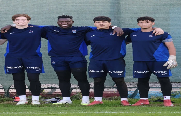 SON DAKİKA | Onana'dan Gençlere Sürpriz Ziyaret ve Kalecilik Dersi!