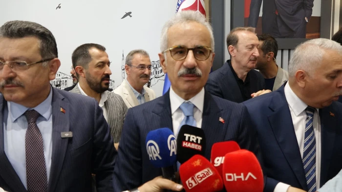 Trabzon - Bakan Uraloğlu: Bayram trafiğinde; olağanüstü bir durum yok, yoğunluk az