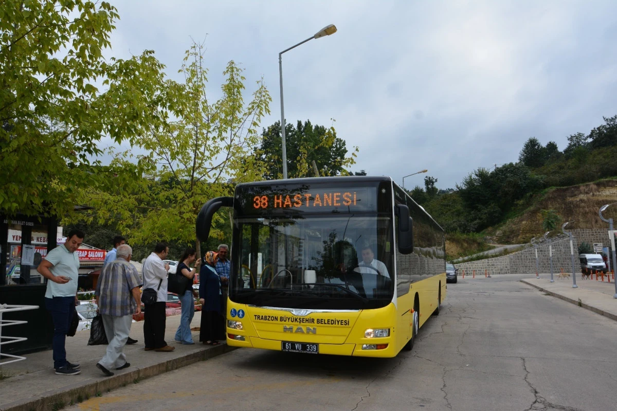 Trabzon Büyükşehir Belediyesinden otobüslere yaz ayarı