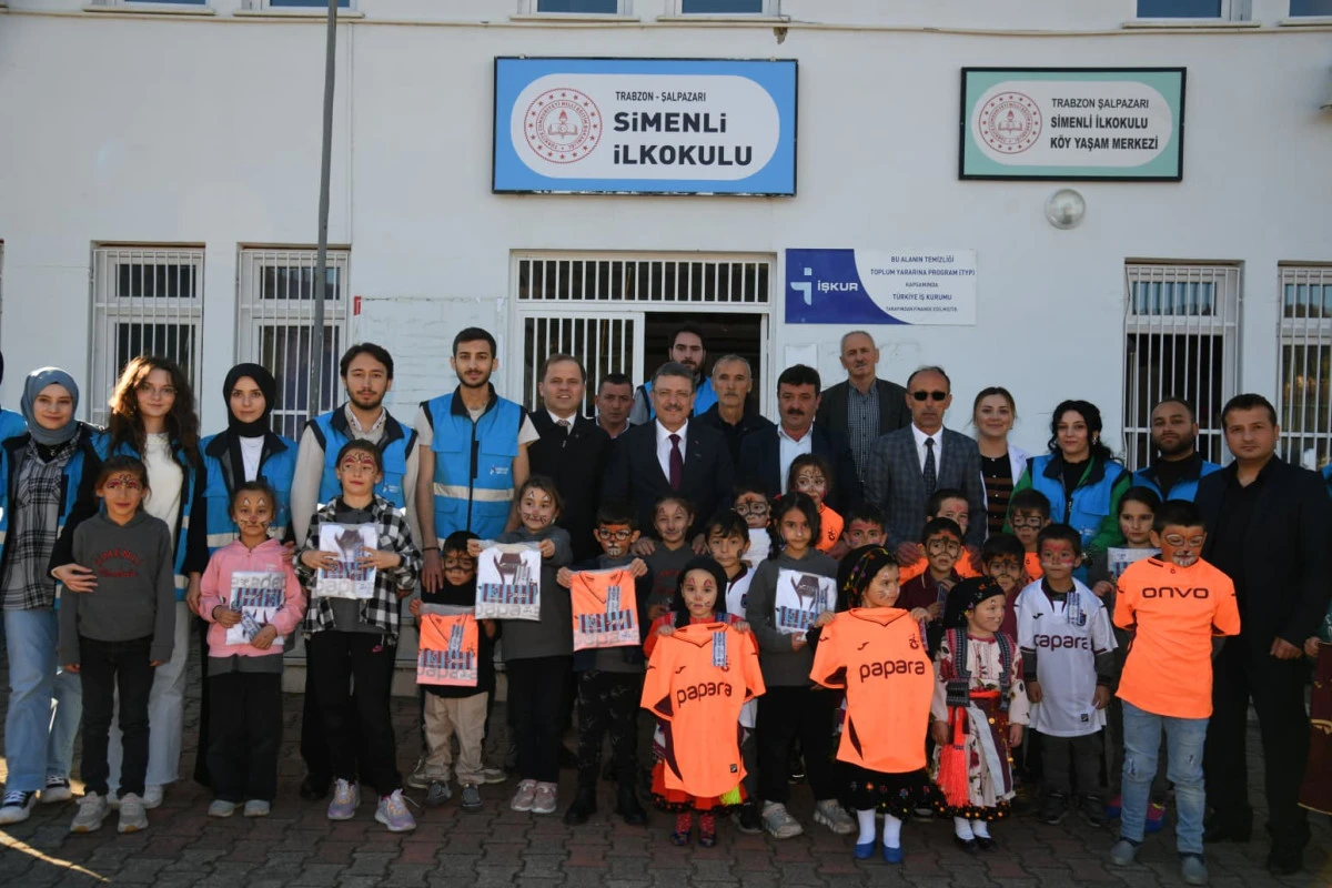 Trabzon Büyükşehir Gençlik Meclisi'nden Köy Okuluna Destek: Forma ve Kırtasiye Sevinci