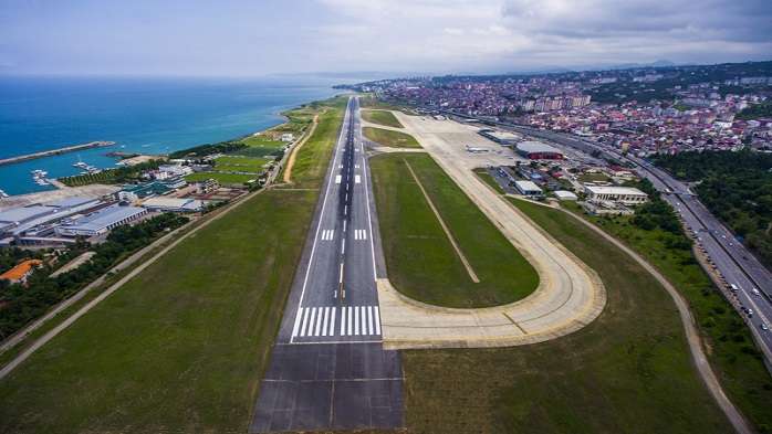 Trabzon Havalimanı'ndan d&ouml;rt ayda 1 milyon 68 bin yolcu seyahat etti