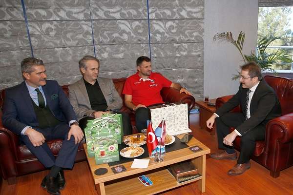 Trabzon Spor Savcısı ve Cumhuriyet Savcısından Hüseyin Çimşir’e hayırlı olsun ziyareti