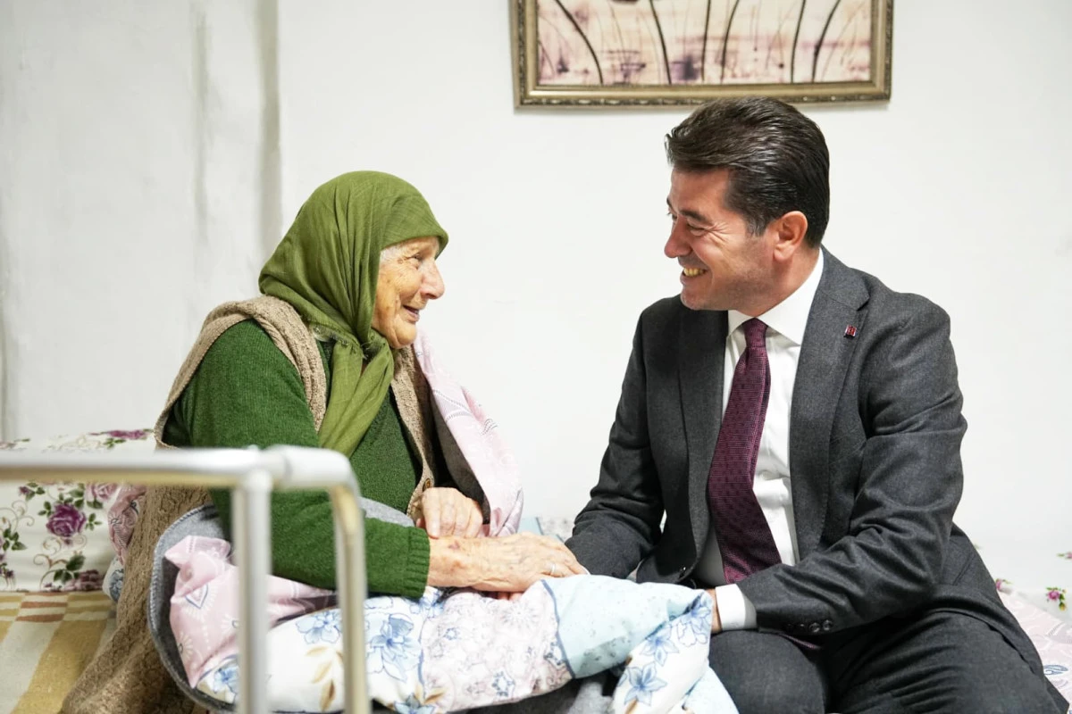 Trabzon'da Anlamlı Vefa: 95 Yaşındaki Neriman Teyze'nin Evi Yenilendi