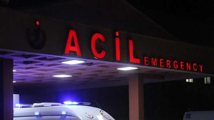 Trabzon'da bı&ccedil;aklı kavgada bir kişi ağır yaralandı