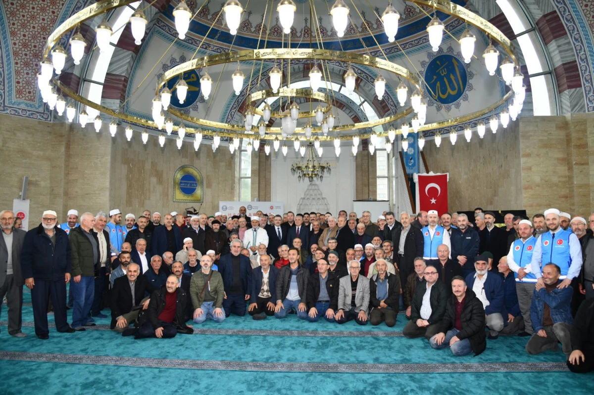 Trabzon'da Hacı adayları dualarla uğurlandı