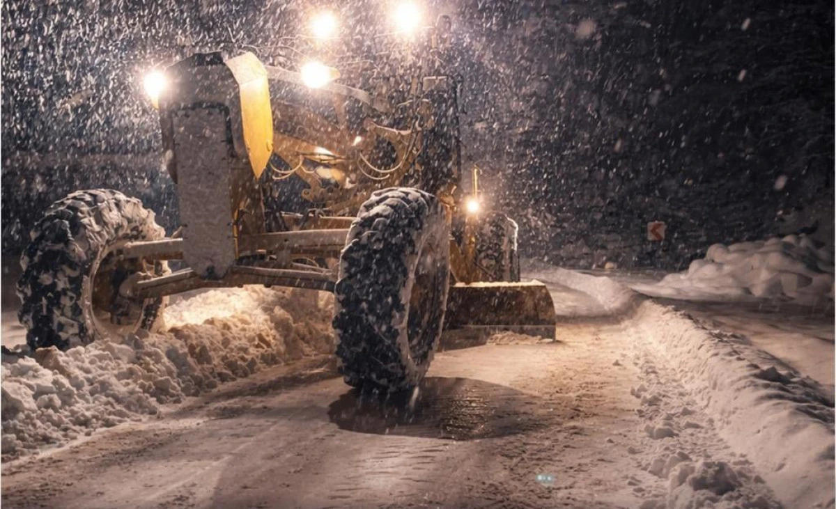 Trabzon&rsquo;da Kar Seferberliği: Ekipler 18 İl&ccedil;ede Teyakkuzda!