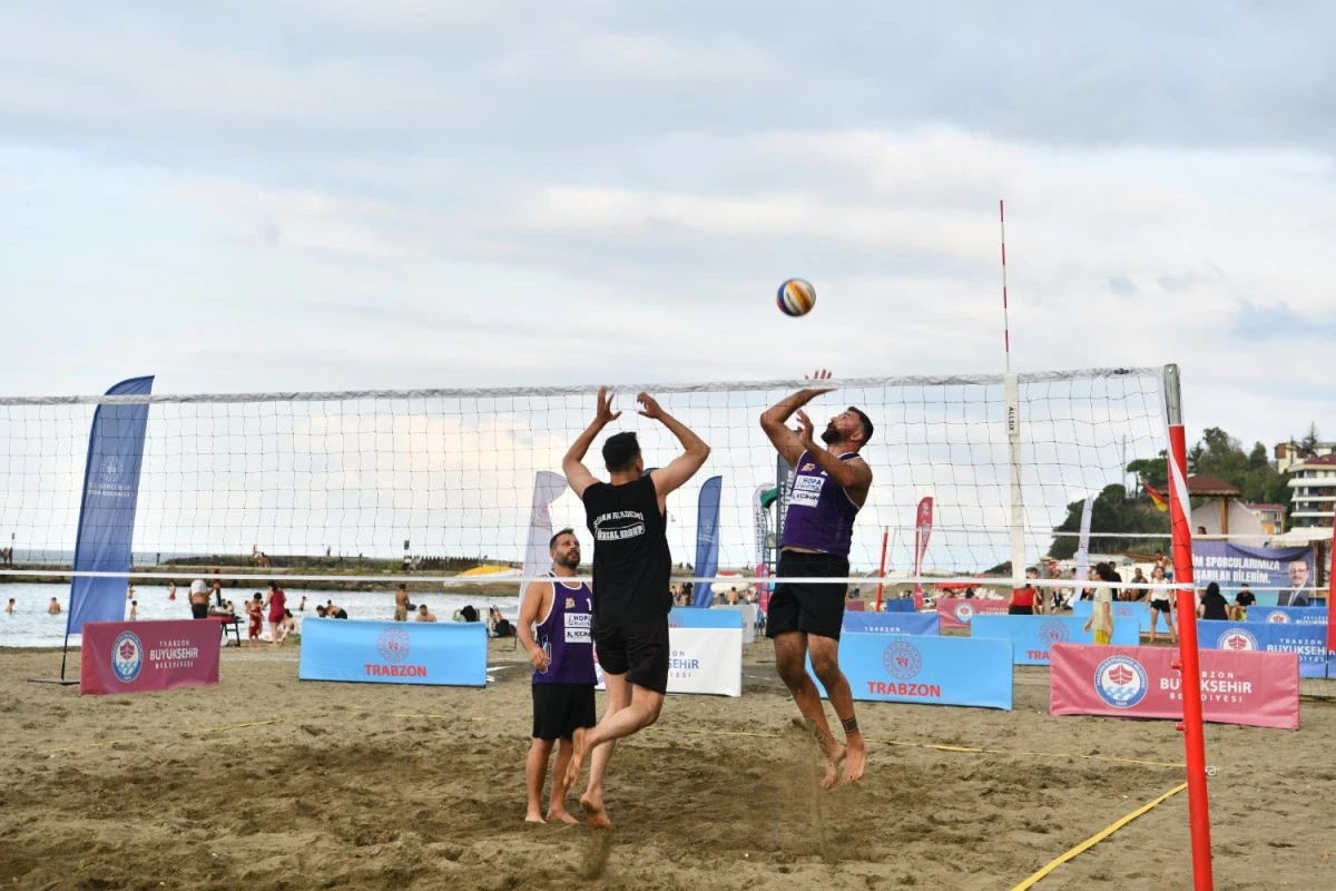 Trabzon'da plaj voleybolu Yalıncak'ta başlıyor