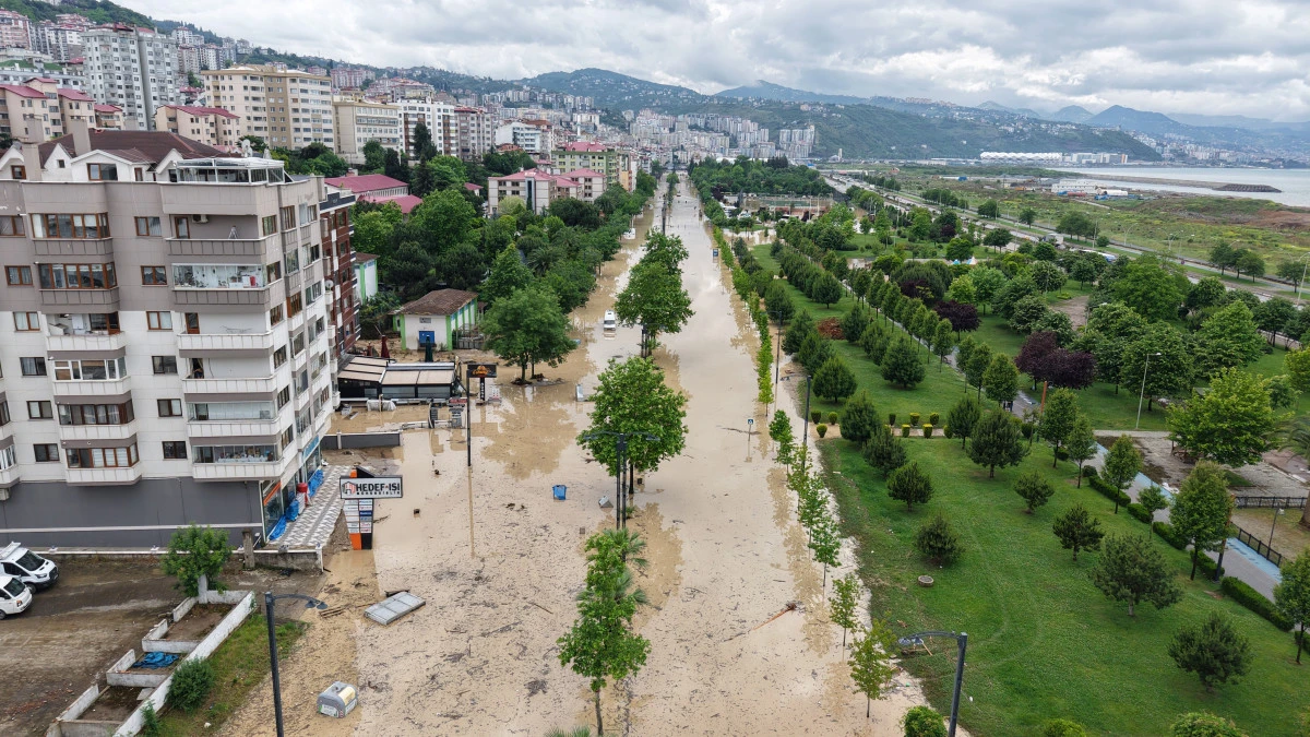 Trabzon'da şiddetli sağanak sonrası son durum
