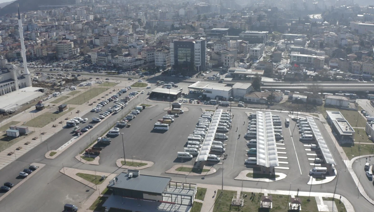 Trabzon&rsquo;da Ulaşım DEVRİMİ: Merkezdeki DOLMUŞLAR Kalkıyor!