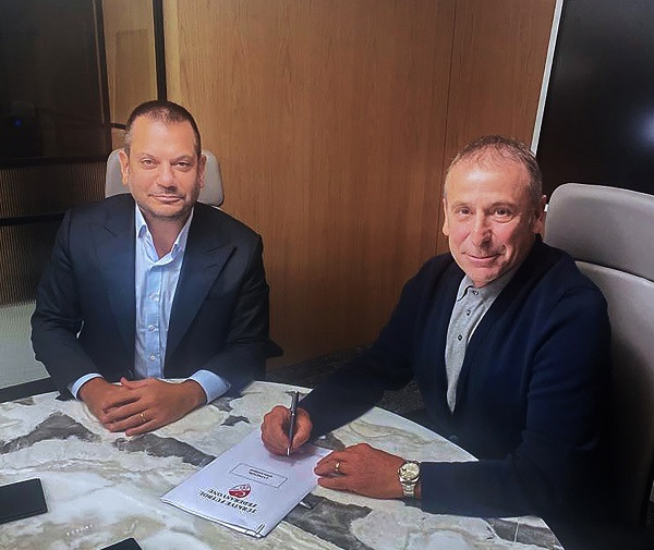 Trabzonspor açıkladı Abdullah Avcı boş sözleşmeye imza attı