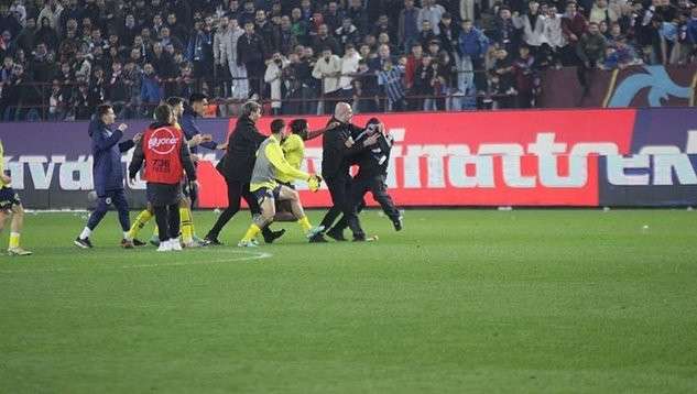 Trabzonspor-Fenerbahçe maçı sonrası tutuklanan taraftarların tahliye talebi reddedildi