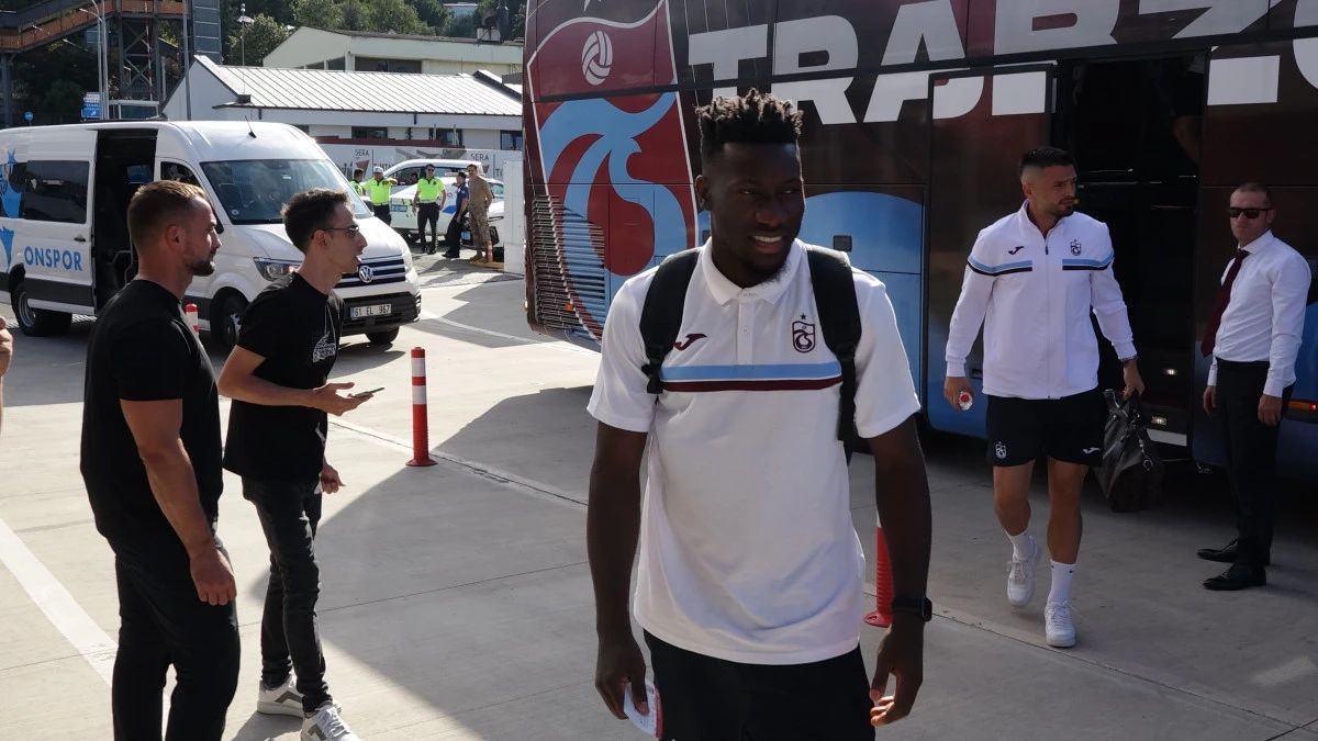 Trabzonspor, Fenerbahçe maçının hazırlıklarını tamamlayarak İstanbul’a gitti
