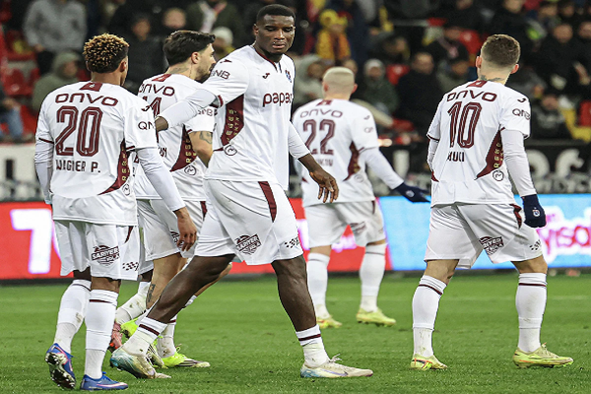 Trabzonspor Fırtınası Kayseri&rsquo;de Esip Ge&ccedil;ti: 1-3