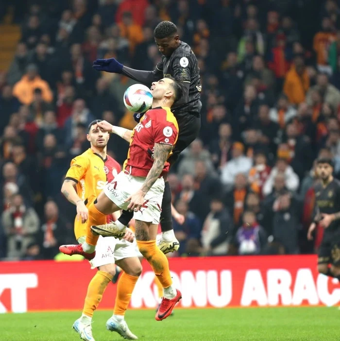 Trabzonspor - Galatasaray! Muhtemel ilk 11'ler