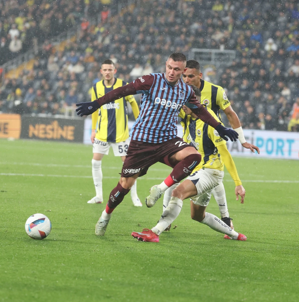 Trabzonspor, Kadıköy’de Zafer Peşinde: İşte Muhtemel 11