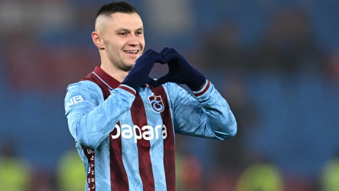 Trabzonspor KAP'a Bildirdi! Oleksandr Zubkov 4 Milyon Euro'ya AEK'da