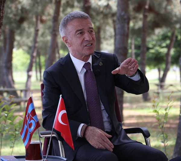 Trabzonspor Kulübü Başkanı Ahmet Ağaoğlu, AA Spor Masası'na konuk oldu (2):