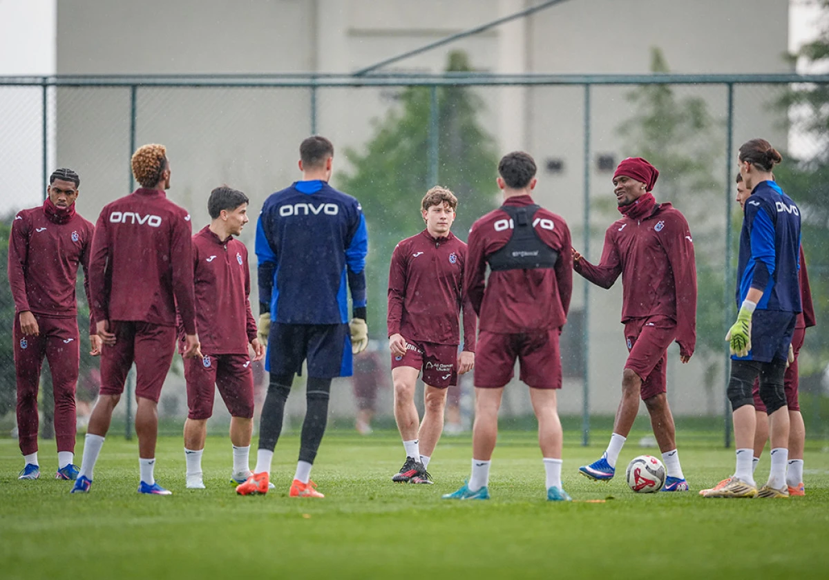 Trabzonspor Kupa Mesaisinde Gen&ccedil;lerbirliği Taktik Provasını Yaptı