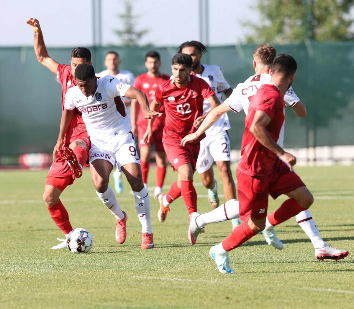 Trabzonspor, Persepolis ile golsüz berabere kaldı
