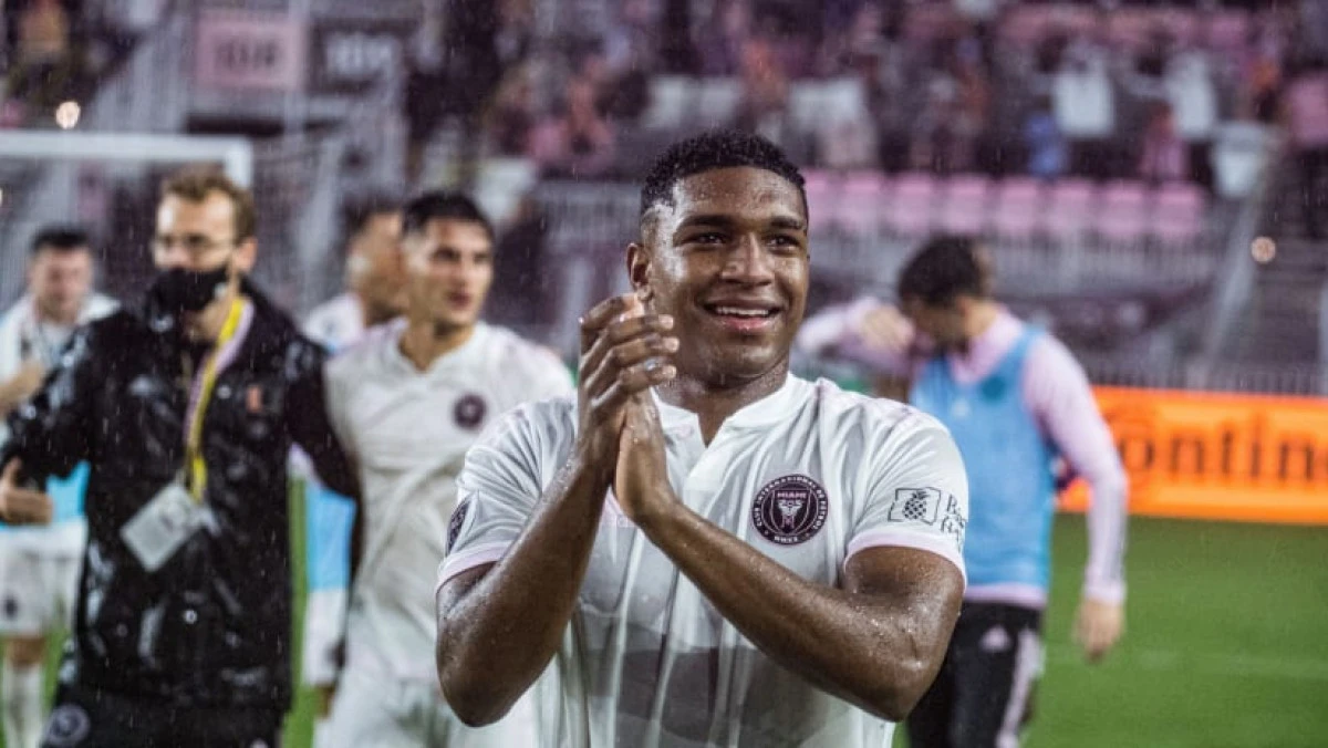 Trabzonspor rotayı Bulgaristan&rsquo;a kırdı: Savunmaya yeni aday Christian Makun