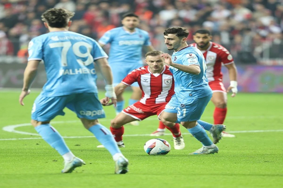 Trabzonspor - Samsunspor muhtemel ilk 11 ler