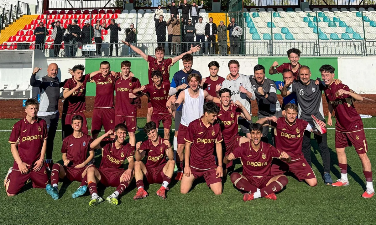 Trabzonspor U17 Dolu Dizgin: Play-Off&rsquo;ta Bir Durak Daha Ge&ccedil;ildi