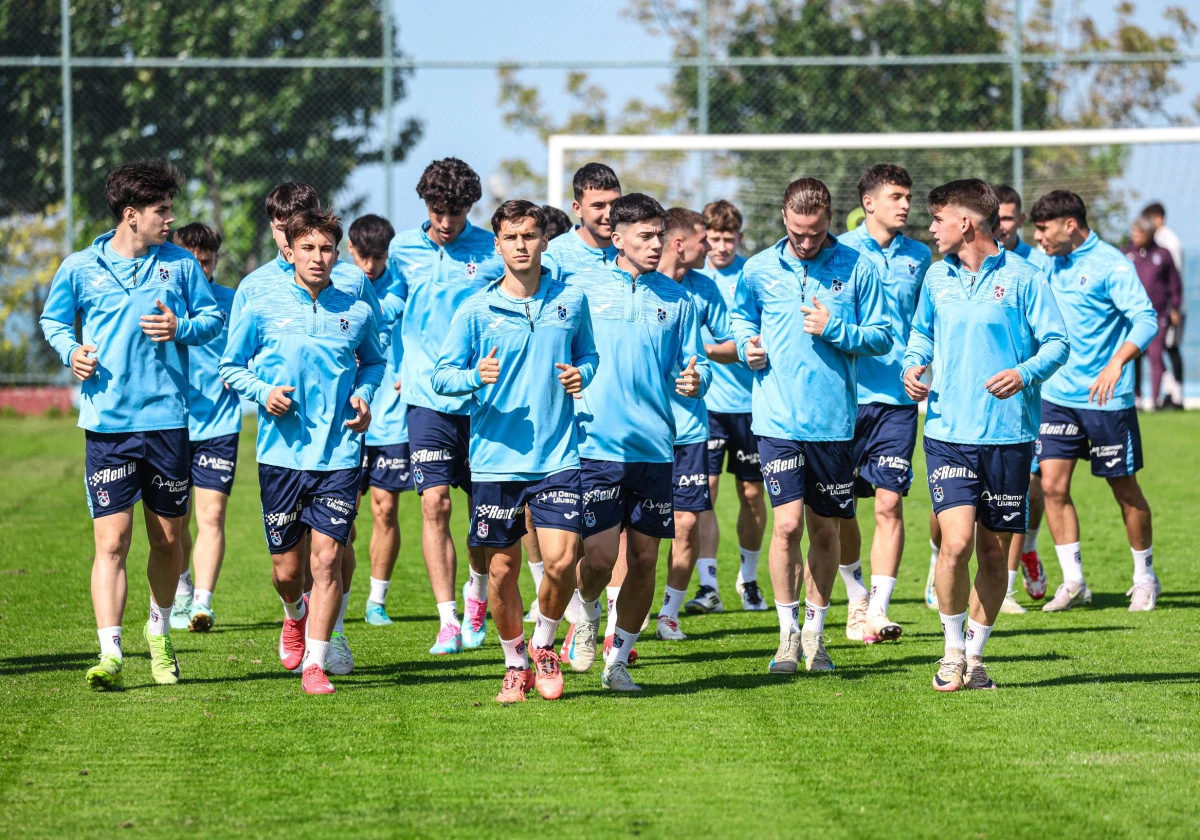 Trabzonspor U19 Tümosan Konyaspor maçı hazırlıklarını tamamladı
