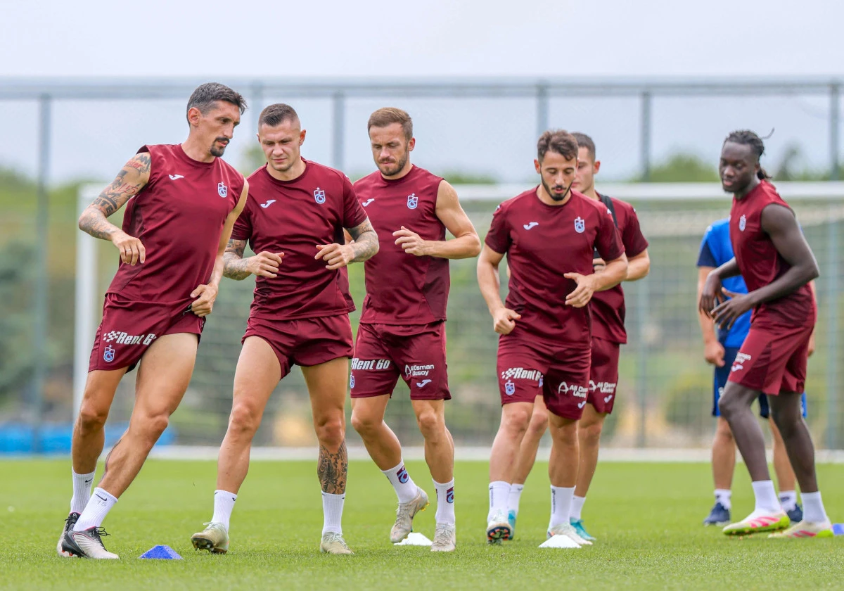 Trabzonspor yeni sezon hazırlıklarını antrenman maçı ile sürdürdü