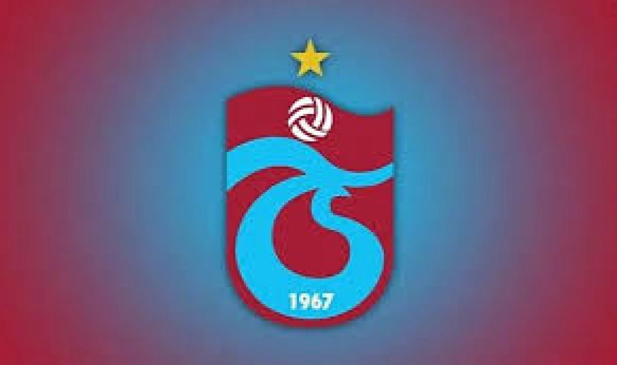 TRABZONSPOR Zirveye PEN&Ccedil;E Attı: Liderle Puan FARKI 2&rsquo;ye D&Uuml;ŞT&Uuml;!